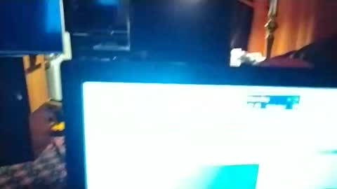 Snapshot of pulepower chatting on 01/26/25, 12:22 pulepower online show from 01/26/25, 12:22