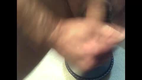 Snapshot of pullit99 chatting on 11/04/25, 04:28 pullit99 online show from 11/04/25, 04:28