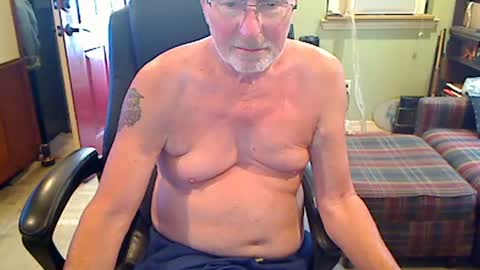 pulltoy1 online show from 07/11/26, 06:43