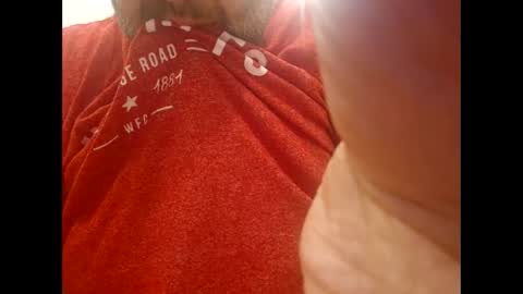 Snapshot of pulpdiction2 chatting on 10/21/25, 03:18 Pulp online show from 10/21/25, 03:18