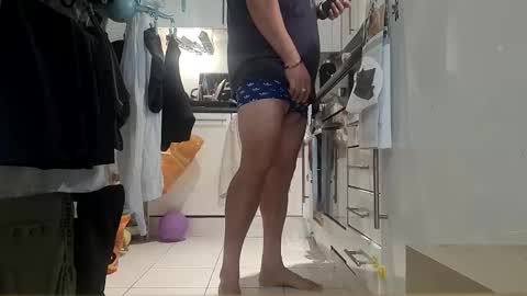 Snapshot of pulpdiction2 chatting on 11/10/25, 08:02 Pulp online show from 11/10/25, 08:02