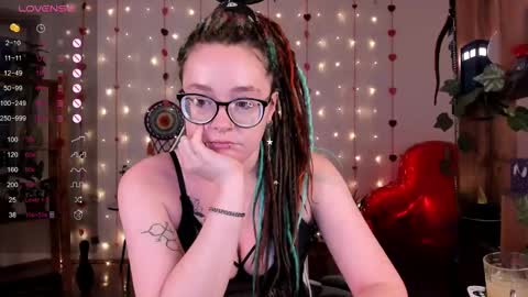 Snapshot of pumbazaebumba chatting on 02/08/25, 01:22 Alisa lack of vitamin D online show from 02/08/25, 01:22
