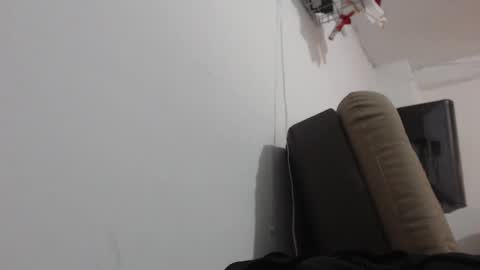 Snapshot of pummpummm chatting on 11/05/25, 11:43 pummpummm online show from 11/05/25, 11:43