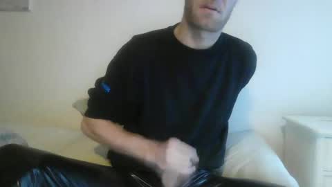 Snapshot of pumpindk chatting on 12/09/24, 10:43 Pumpin online show from 12/09/24, 10:43