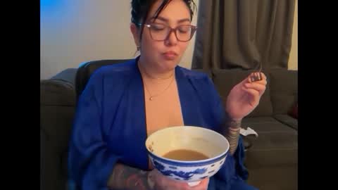 Snapshot of pumpkin_bunny chatting on 09/23/25, 05:54 Pumpkin bunny online show from 09/23/25, 05:54