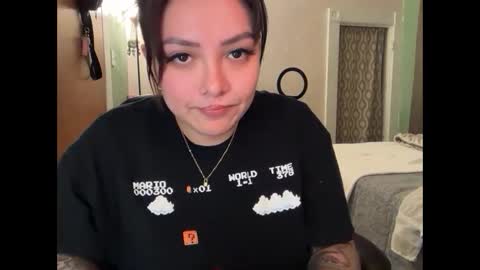 Snapshot of pumpkin_bunny chatting on 10/15/25, 02:01 Pumpkin bunny online show from 10/15/25, 02:01