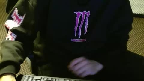 Jojo online show from 12/01/25, 03:44