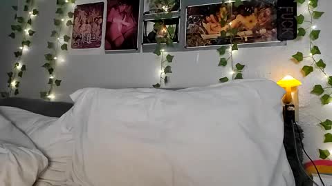 Rhys online show from 01/19/25, 04:44