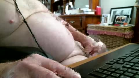 puppydog56 online show from 11/05/25, 04:07