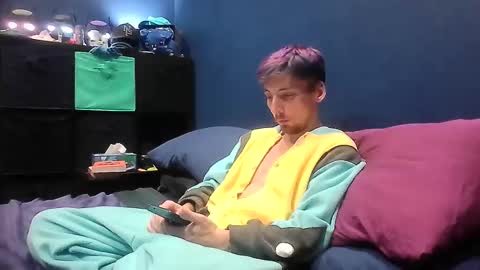 Snapshot of pupsparky1 chatting on 12/05/25, 07:28 Alpha Pup Sparky online show from 12/05/25, 07:28