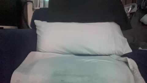 Snapshot of pure03 chatting on 02/25/25, 07:36 pure03 online show from 02/25/25, 07:36