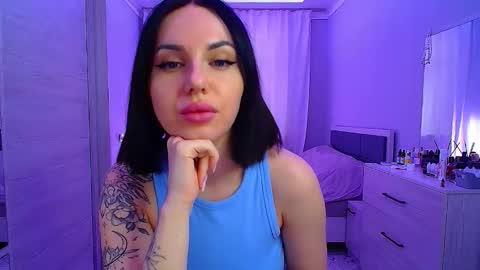Snapshot of pure_temptation_j chatting on 02/10/26, 04:05 Julia online show from 02/10/26, 04:05