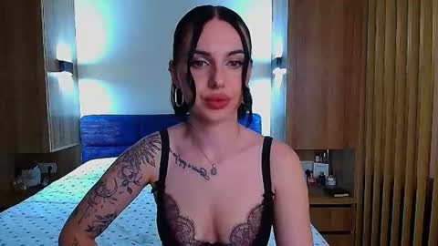 Julia online show from 07/16/26, 04:57