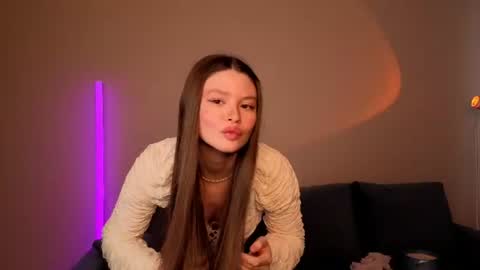 Snapshot of puree_eva chatting on 06/14/26, 02:24 Eva online show from 06/14/26, 02:24