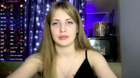 Alicia online show from 12/08/24, 07:00