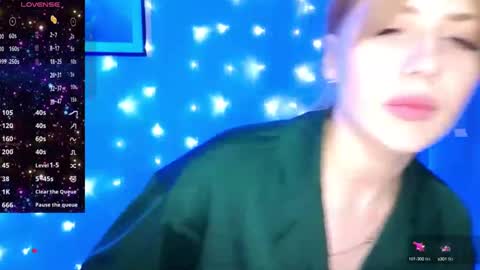 Alicia online show from 01/26/25, 05:23