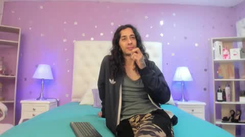 Snapshot of puretemptation_ chatting on 03/11/26, 07:53 Experienced guys online show from 03/11/26, 07:53
