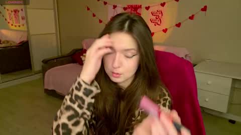 Bella online show from 11/27/25, 05:42