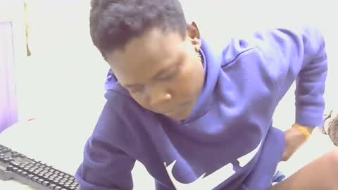 purple Rain online show from 11/23/25, 09:47