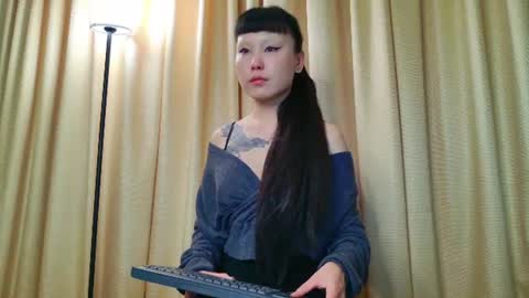 Snapshot of purpled1va chatting on 07/19/26, 12:03 PurpleDiva online show from 07/19/26, 12:03