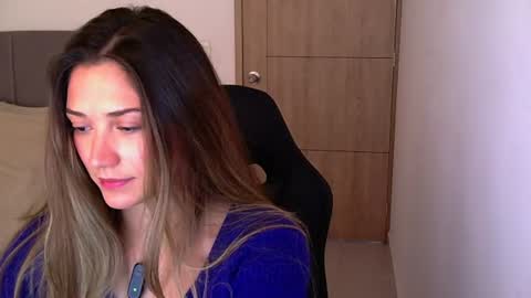 Lizzy online show from 07/14/26, 04:02