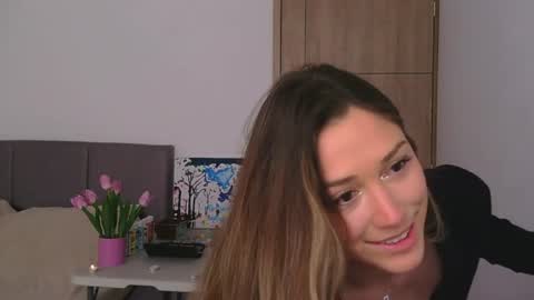 Lizzy online show from 07/17/26, 03:50