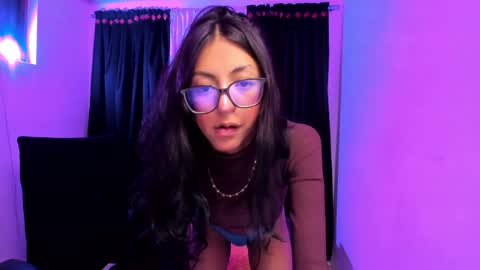 Snapshot of purplemegan chatting on 05/17/26, 02:53 MEGANNNN online show from 05/17/26, 02:53