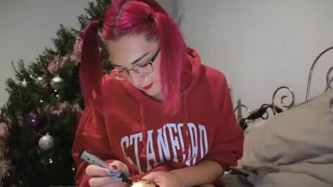 PurpleRainn69  Dina online show from 12/10/24, 09:54