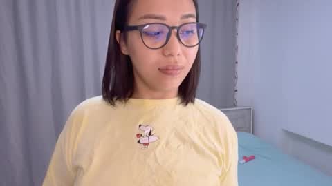 Miko online show from 03/25/26, 04:02
