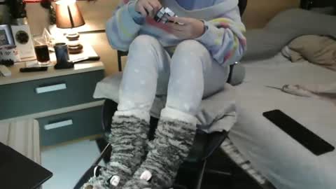 Lara online show from 12/29/24, 10:47