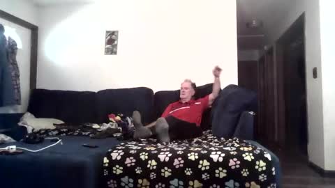 Mark online show from 10/24/25, 04:03