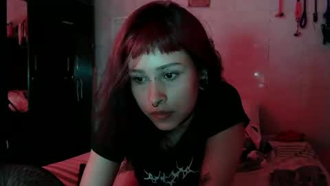 Katiux online show from 10/18/25, 02:03