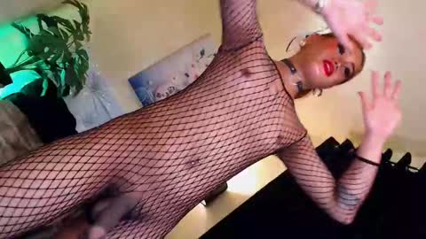 pussydoll07 online show from 12/28/24, 09:30