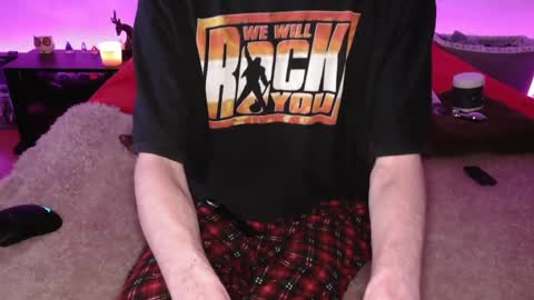 pussylover2182 online show from 02/04/25, 06:04