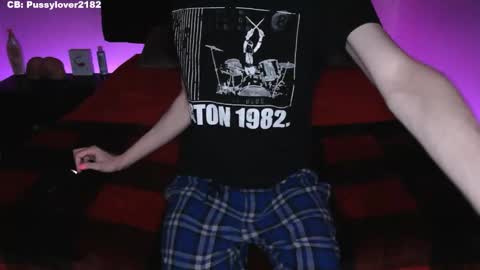 pussylover2182 online show from 11/12/25, 06:03