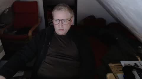 pussylovercb online show from 11/05/25, 08:36