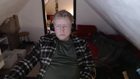pussylovercb online show from 05/11/26, 08:53