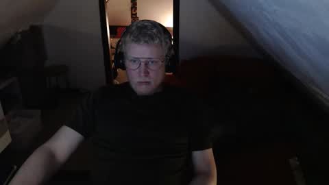 pussylovercb online show from 05/18/26, 09:20