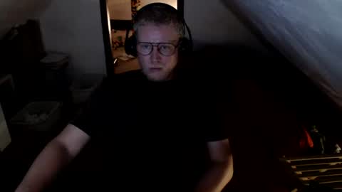 pussylovercb online show from 06/25/26, 08:46