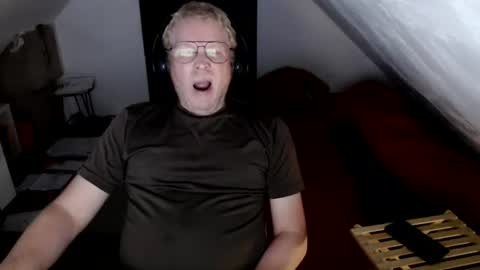 pussylovercb online show from 07/07/26, 10:58