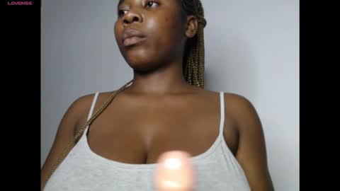 Snapshot of pussyxcockx chatting on 12/17/25, 08:48 pussyxcockx online show from 12/17/25, 08:48