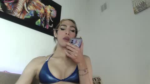 Snapshot of putinna chatting on 02/10/26, 07:01 Pau Manchita online show from 02/10/26, 07:01