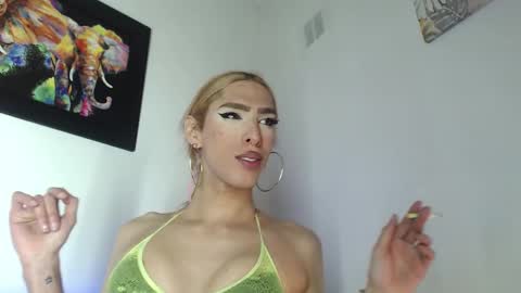 Snapshot of putinna chatting on 03/08/26, 10:02 Pau Manchita online show from 03/08/26, 10:02