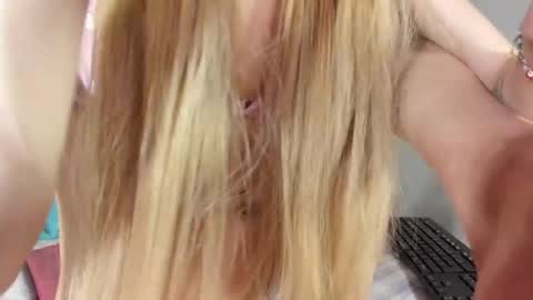 Snapshot of putinna chatting on 06/06/26, 04:44 Pau Manchita online show from 06/06/26, 04:44