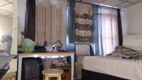 putiputi4u online show from 01/04/25, 05:16