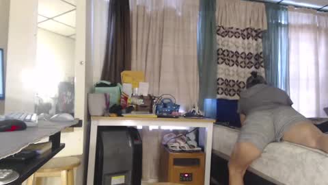 putiputi4u online show from 01/15/25, 02:35