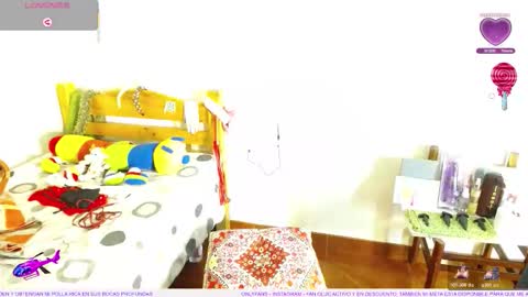 Snapshot of putiputisexo chatting on 11/15/25, 06:55 putinaicolls online show from 11/15/25, 06:55