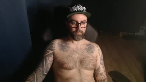 Snapshot of pyroxen chatting on 09/19/25, 08:53 Yog Sothoth online show from 09/19/25, 08:53