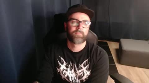 Snapshot of pyroxen chatting on 09/29/25, 08:13 Yog Sothoth online show from 09/29/25, 08:13