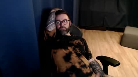 Snapshot of pyroxen chatting on 10/23/25, 08:29 Yog Sothoth online show from 10/23/25, 08:29